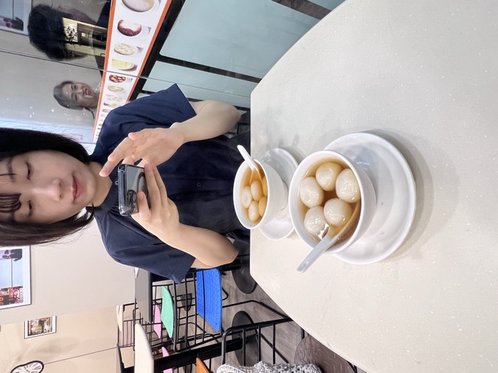 在香港拍攝的兩人生活照片